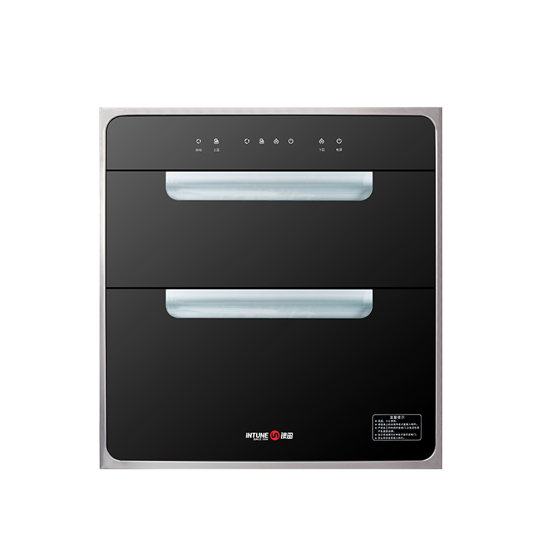 X768